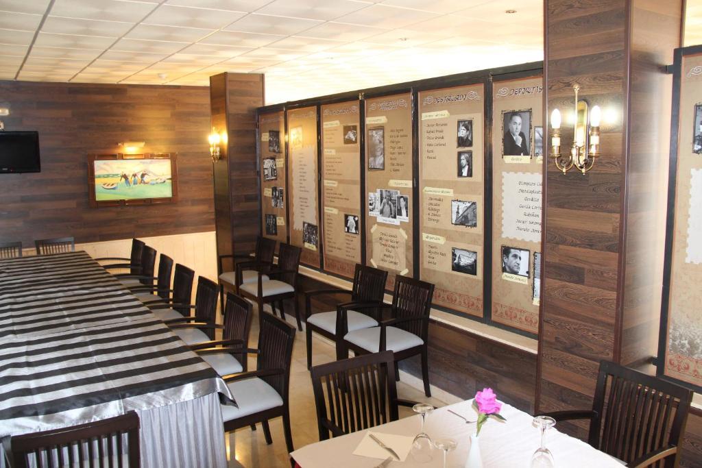 Hotel Vazquez Diaz Nerva Kültér fotó